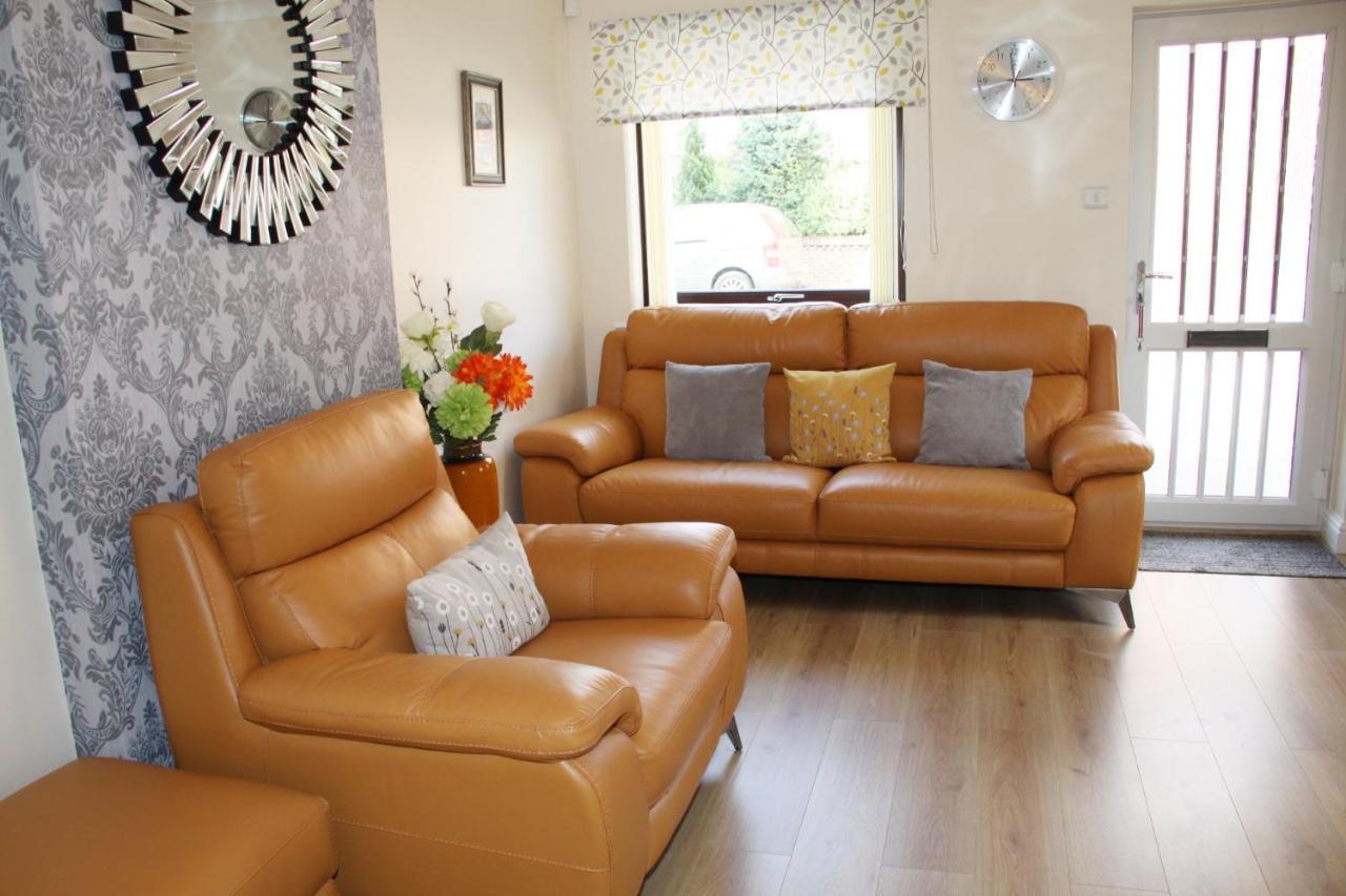 City Centre Town House With Riverside Views And Free Parking 1Bak York Kültér fotó