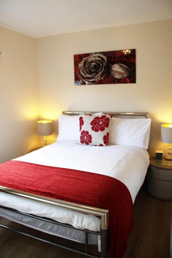 City Centre Town House With Riverside Views And Free Parking 1Bak York Kültér fotó